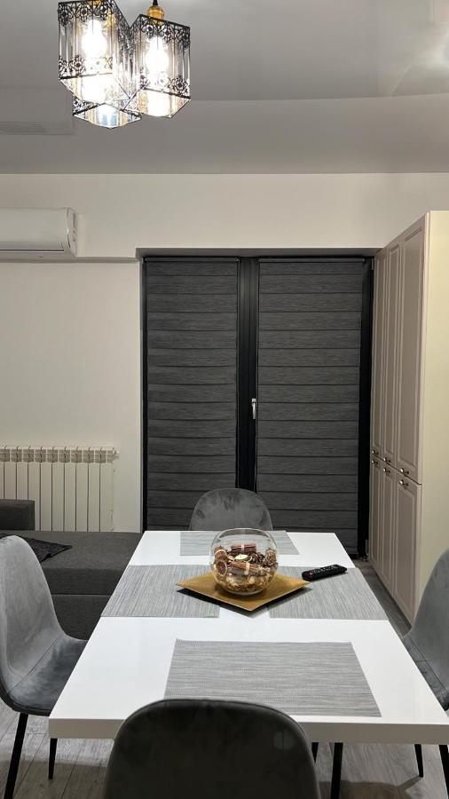Eric Apartament 마마이아 외부 사진